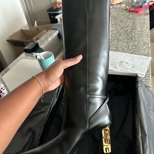 GIVENCHY Black G Cube Boots. BRAND NEW FULL SET